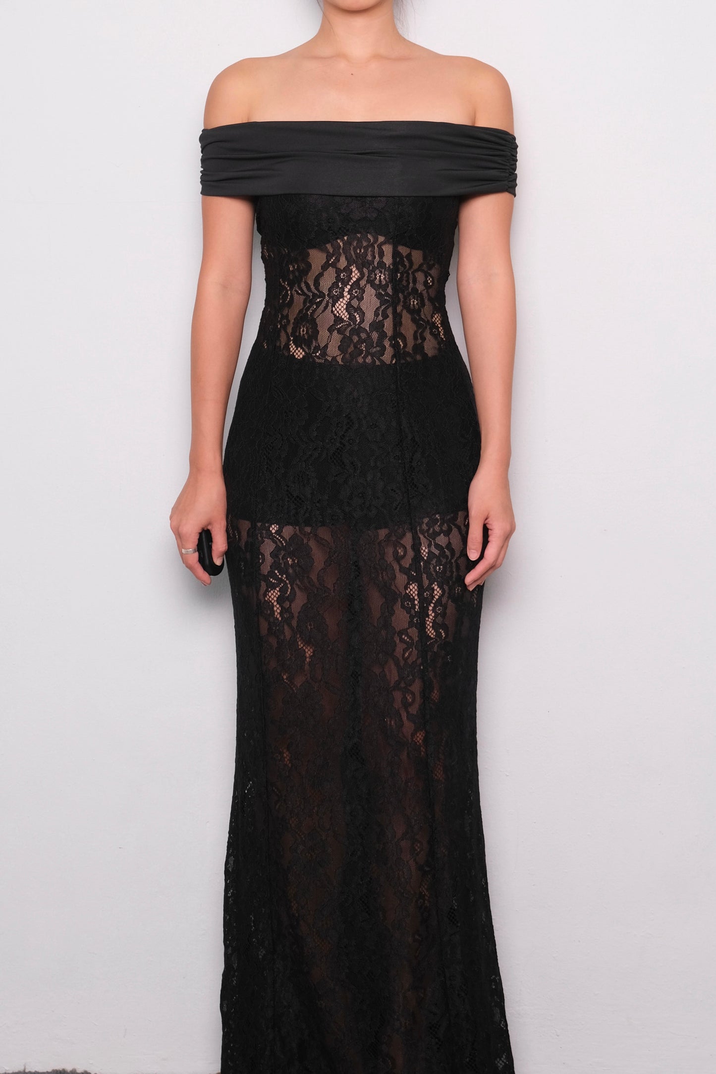 Alexa Lace Maxi Dress