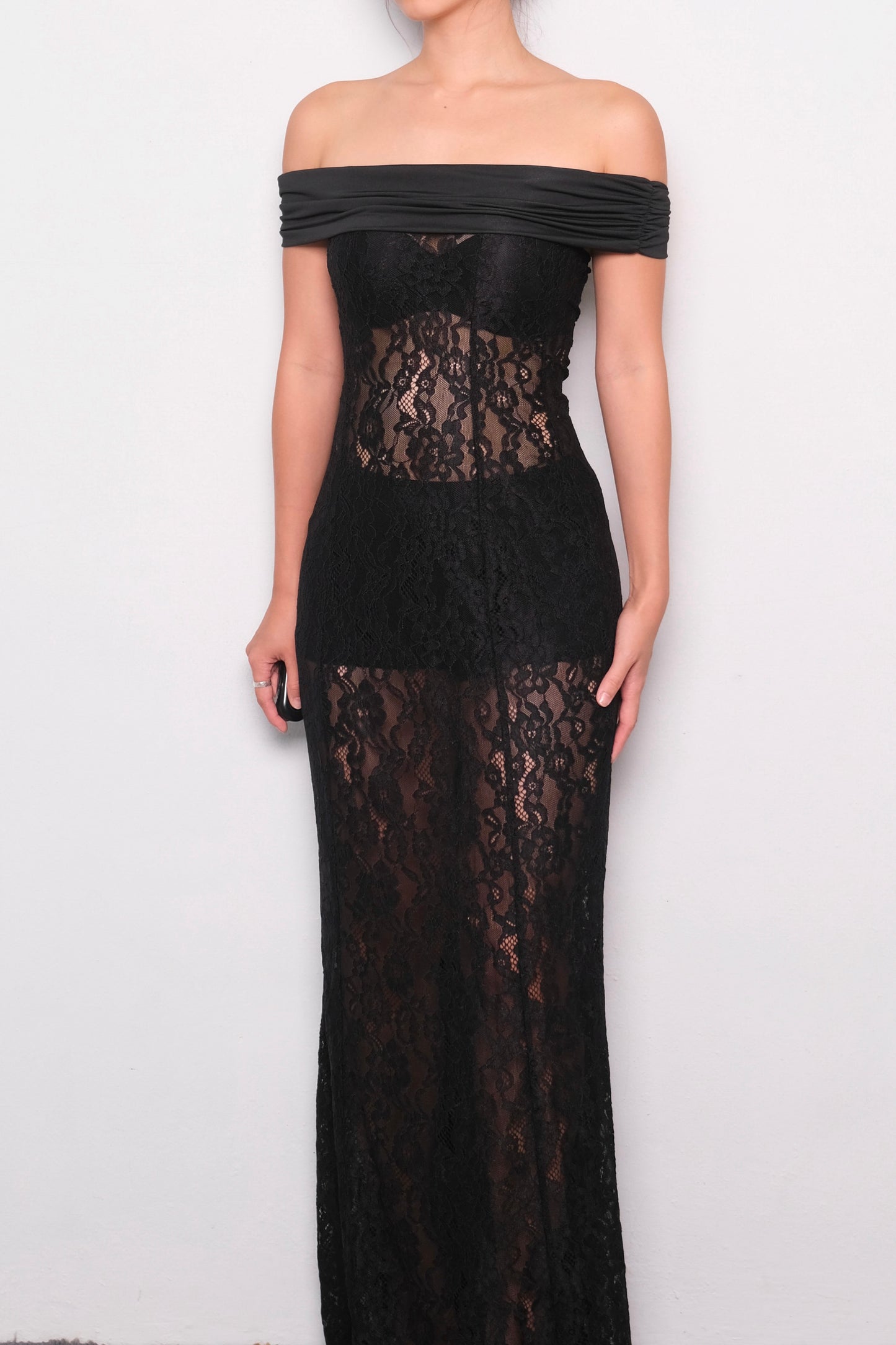 Alexa Lace Maxi Dress